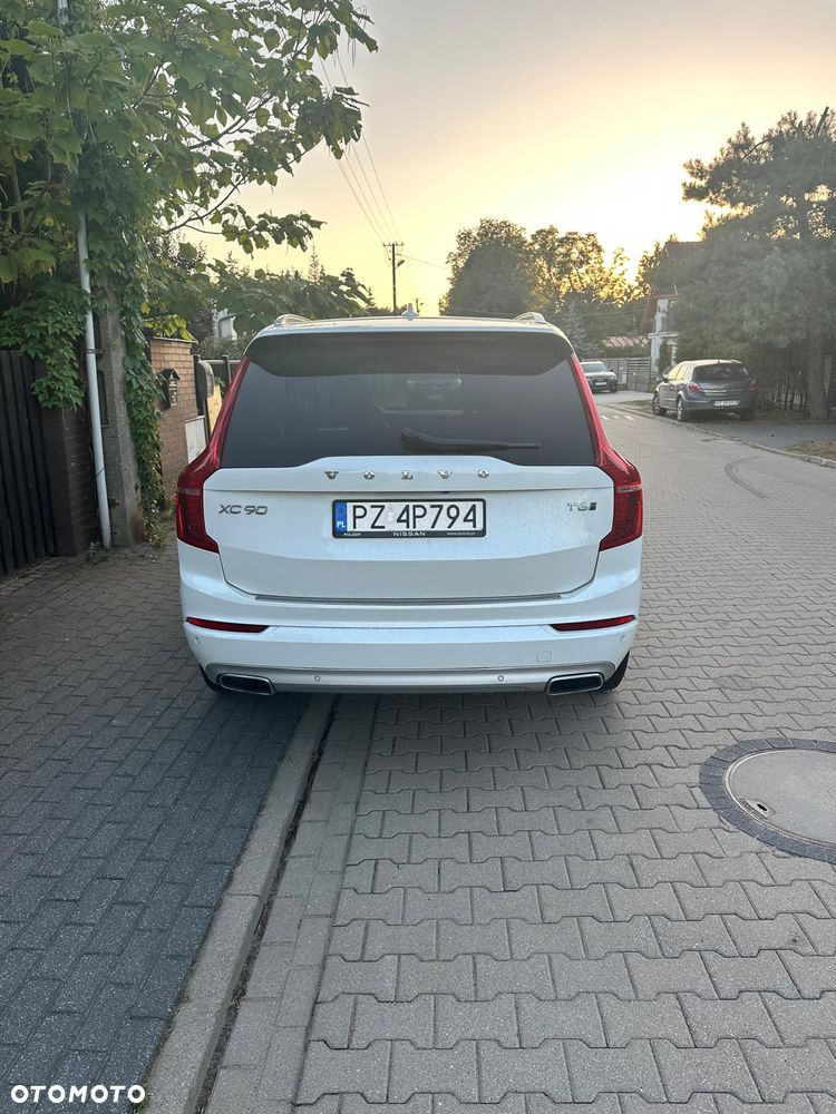 Volvo XC 90 T6 AWD Momentum - 10