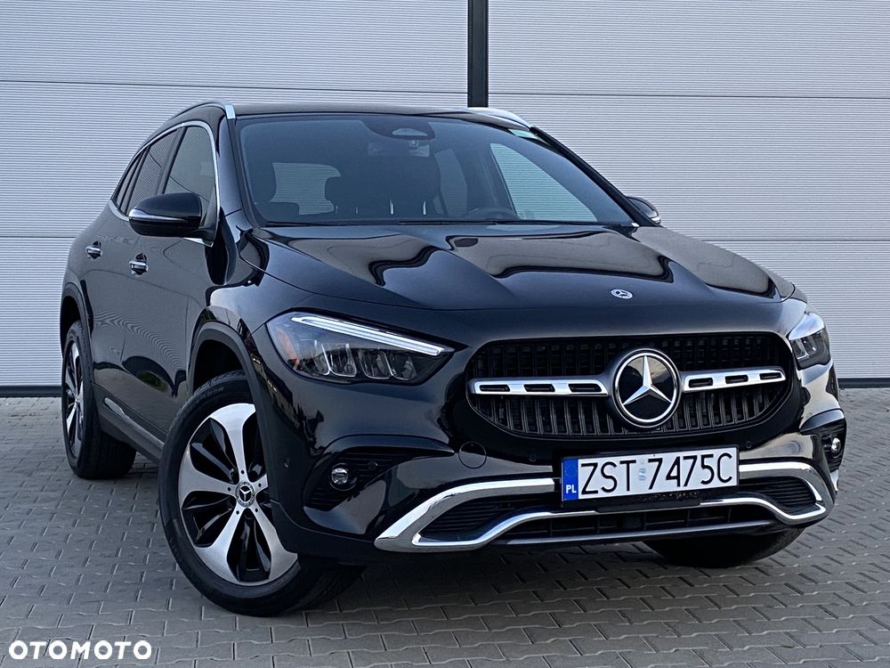 Mercedes-Benz GLA 250 - 1