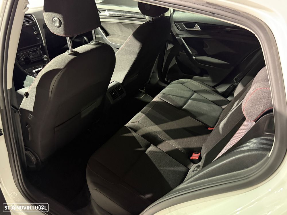VW Golf 1.4 TSI Sound - 43