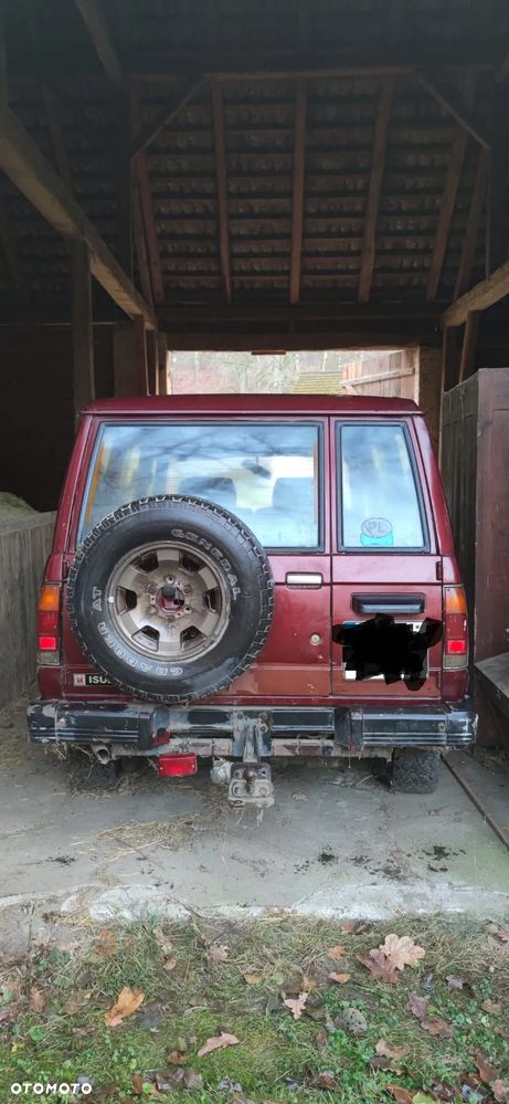 Isuzu Trooper - 2