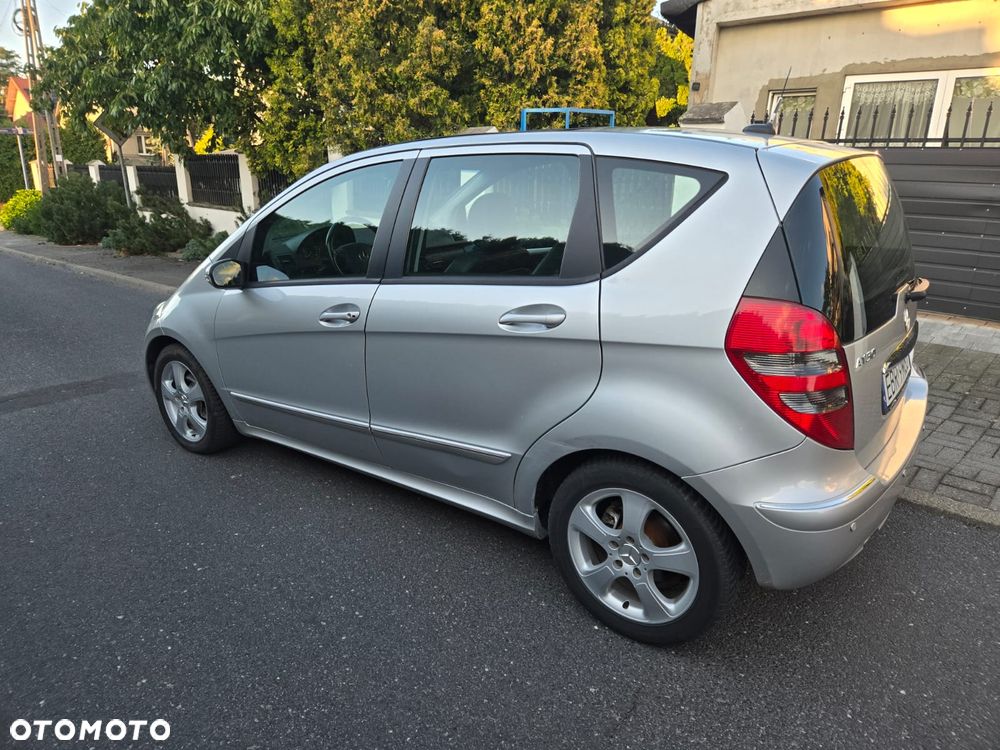 Mercedes-Benz Klasa A 160 BlueEFFICIENCY Avantgarde - 13