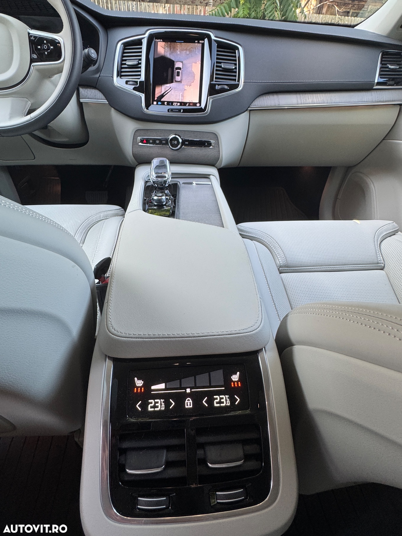 Volvo XC 90 Recharge T8 AWD Plus Bright - 15