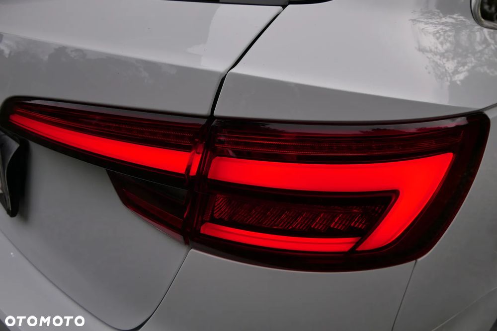 Audi A4 Avant 2.0 TDI DPF multitronic S line Sportpaket - 17