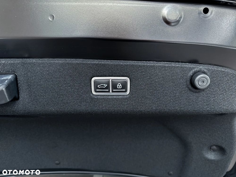 Hyundai IONIQ 6 77kWh Black Edition - 20