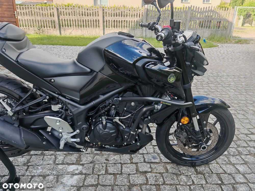 Yamaha MT - 5
