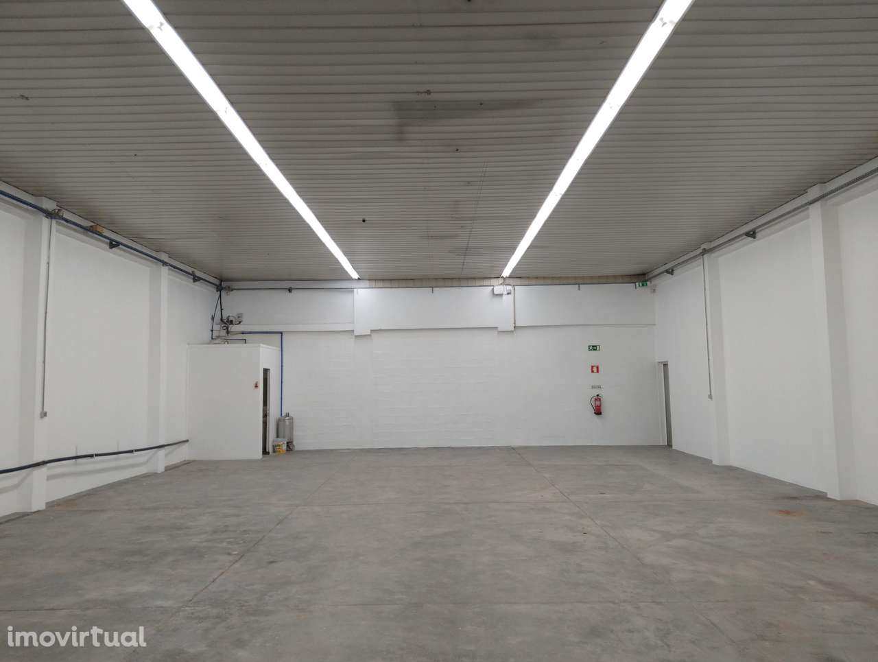 Armazém no centro de Guimarães - Grande imagem: 5/21