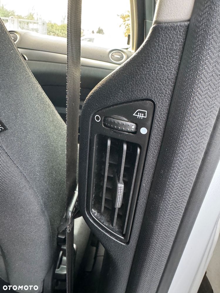 Ford Galaxy - 34