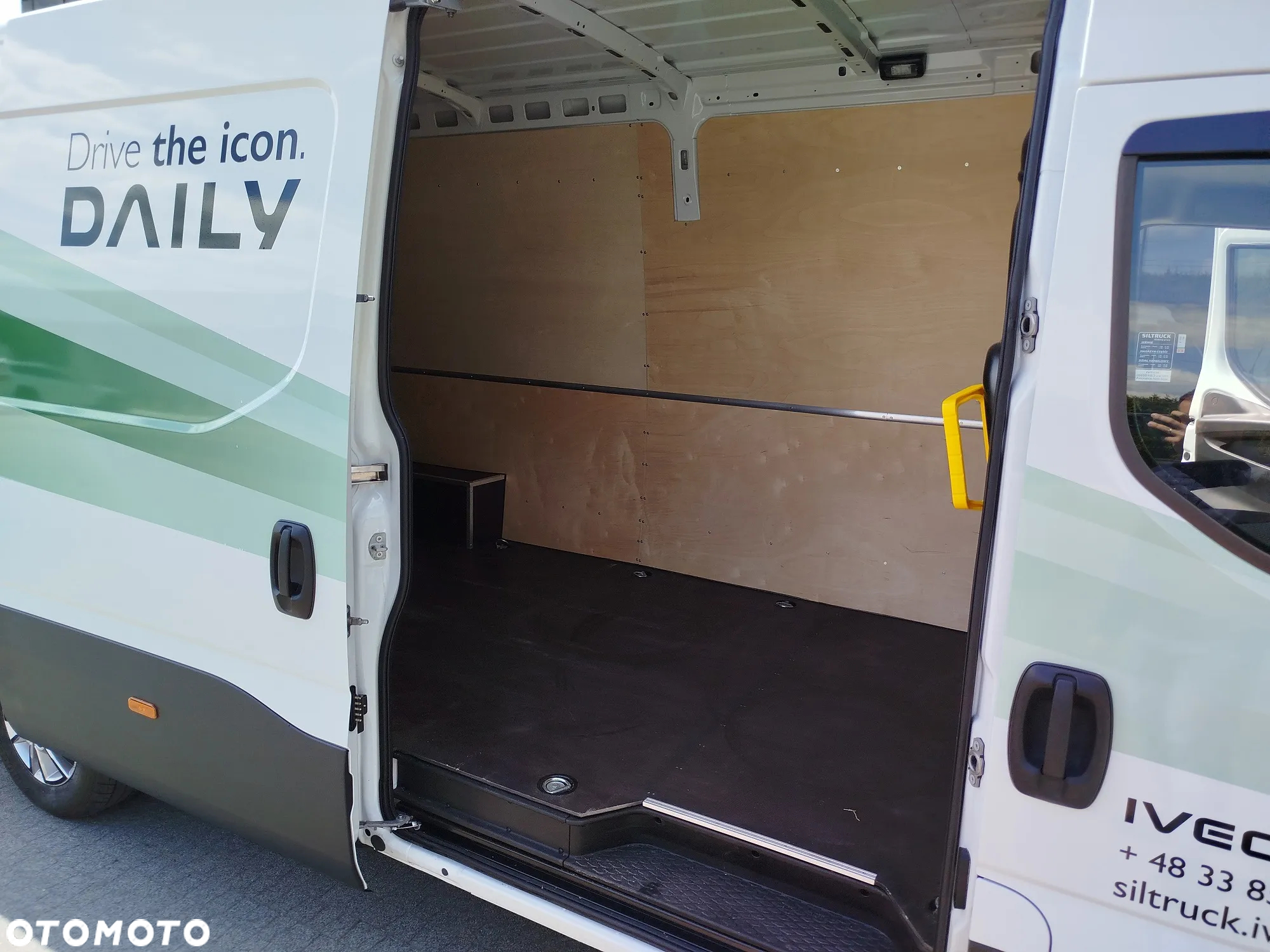 Iveco 35S18HA8V / 3.0 / 180km / NA WYPASIE!!! - 25