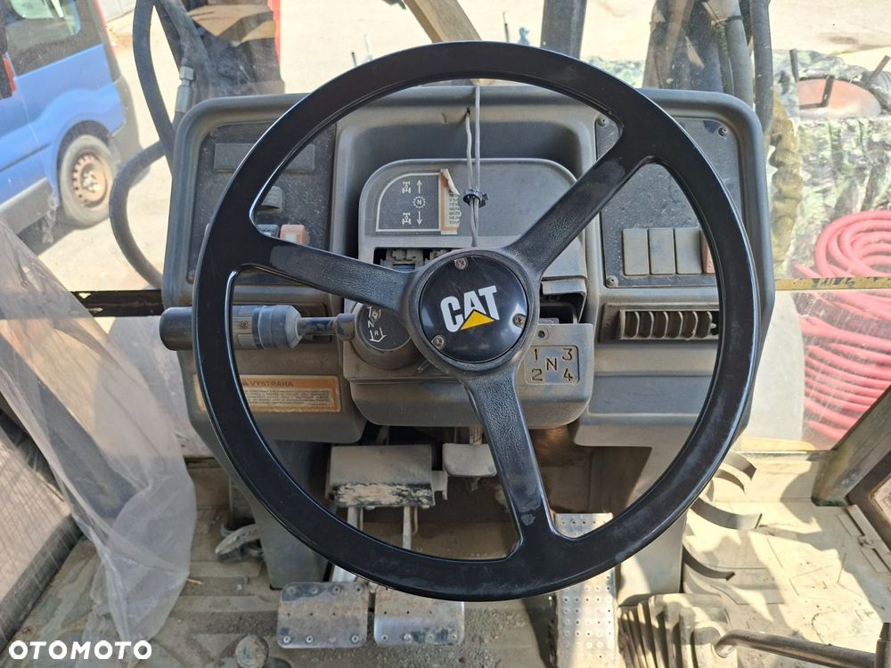 Caterpillar 428 C 4X4 - 10
