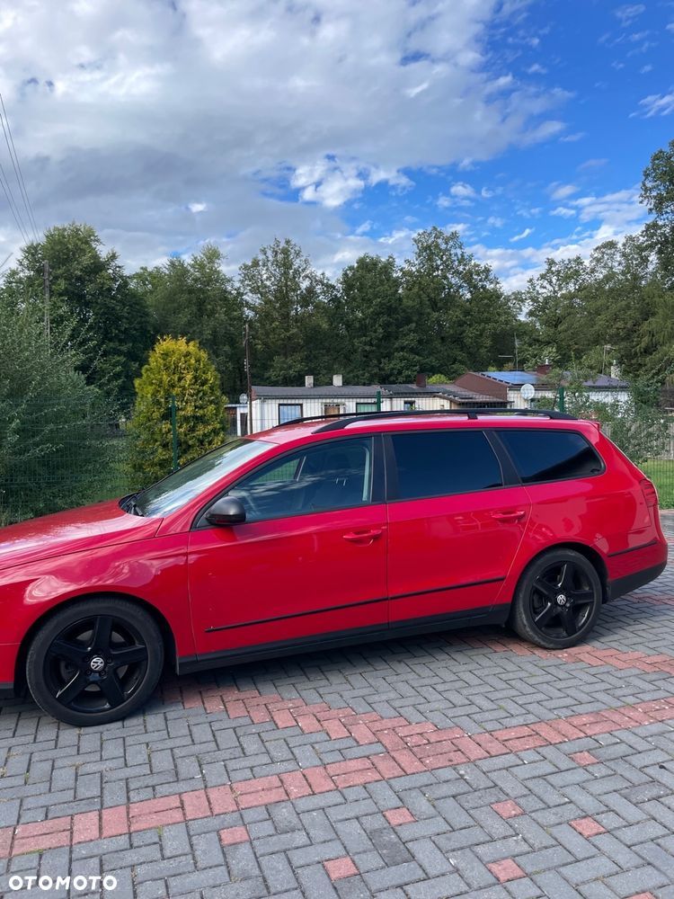 Volkswagen Passat Variant 1.9 TDI DPF BlueMotion - 4
