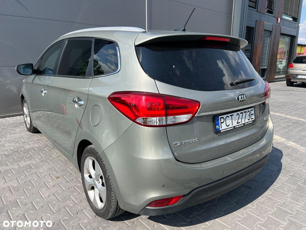 Kia Carens 1.6 GDI Business Line 7os EU6 - 4