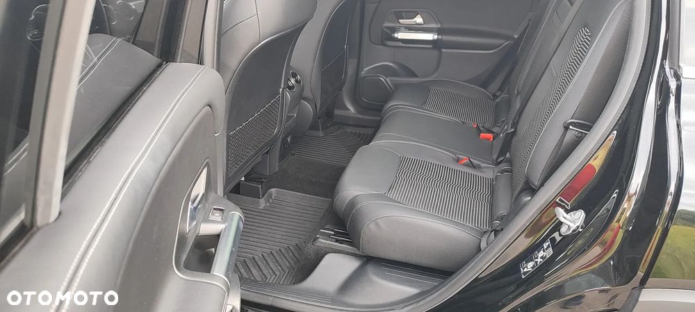Mercedes-Benz GLB 200 d Progressive 8G-DCT - 8
