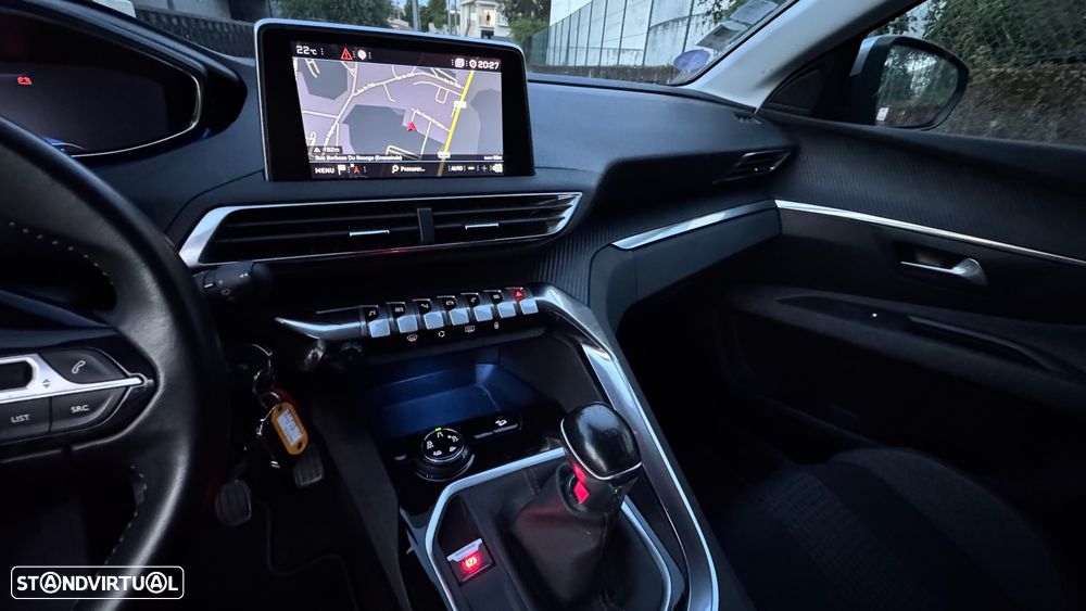 Peugeot 3008 1.2 PureTech Allure Pack - 10