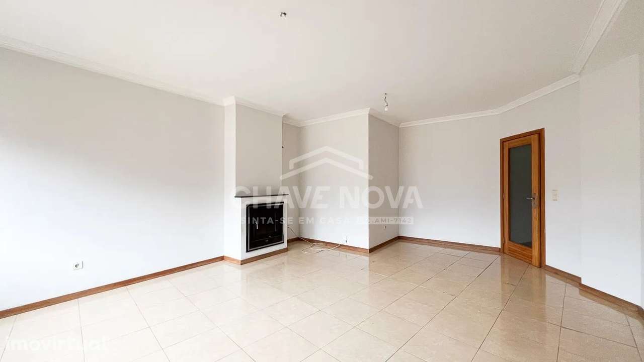 T2 c/ Garagem Box em Rio Tinto - Grande imagem: 3/16