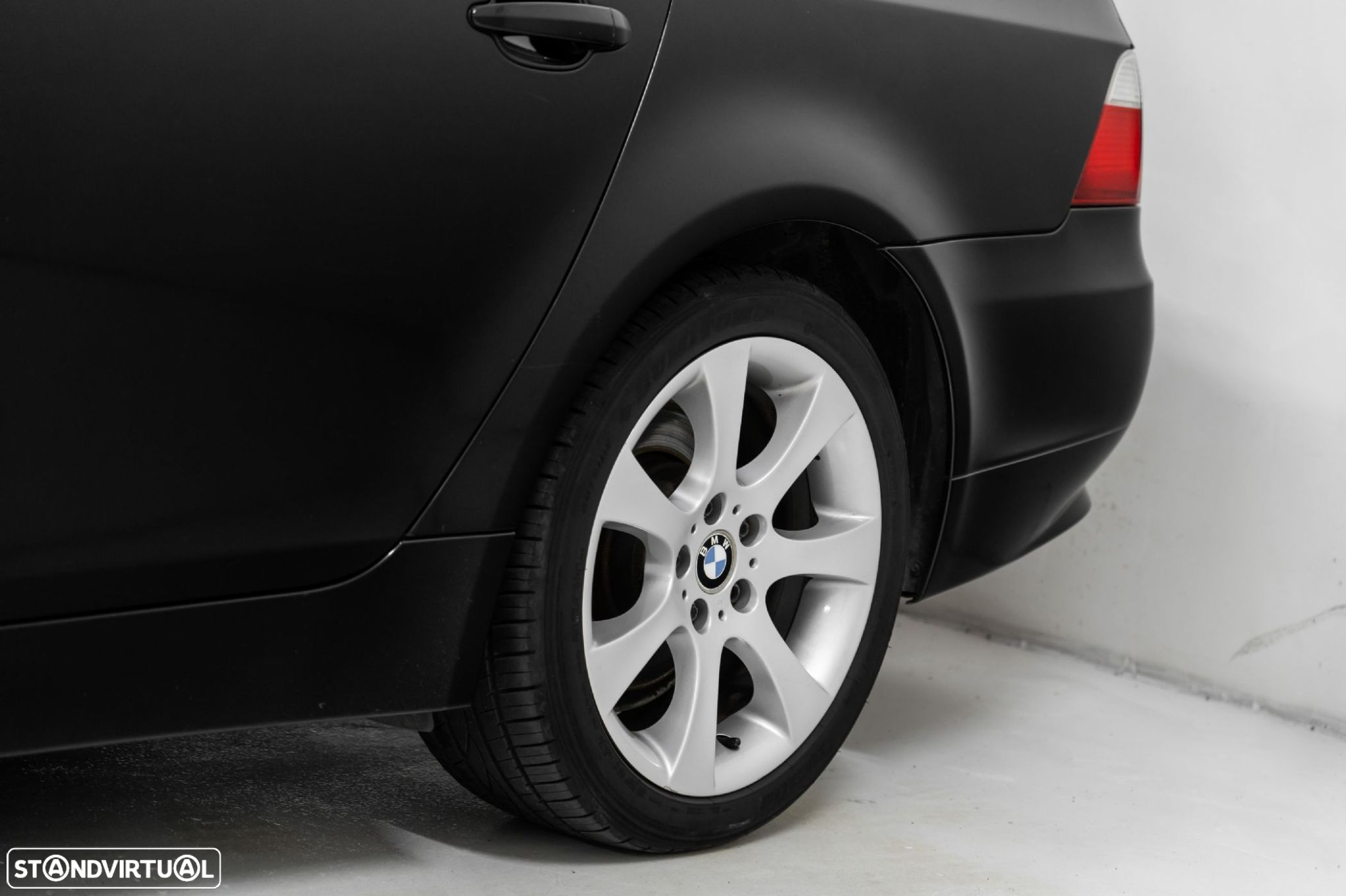 BMW 530 XiA Touring - 6