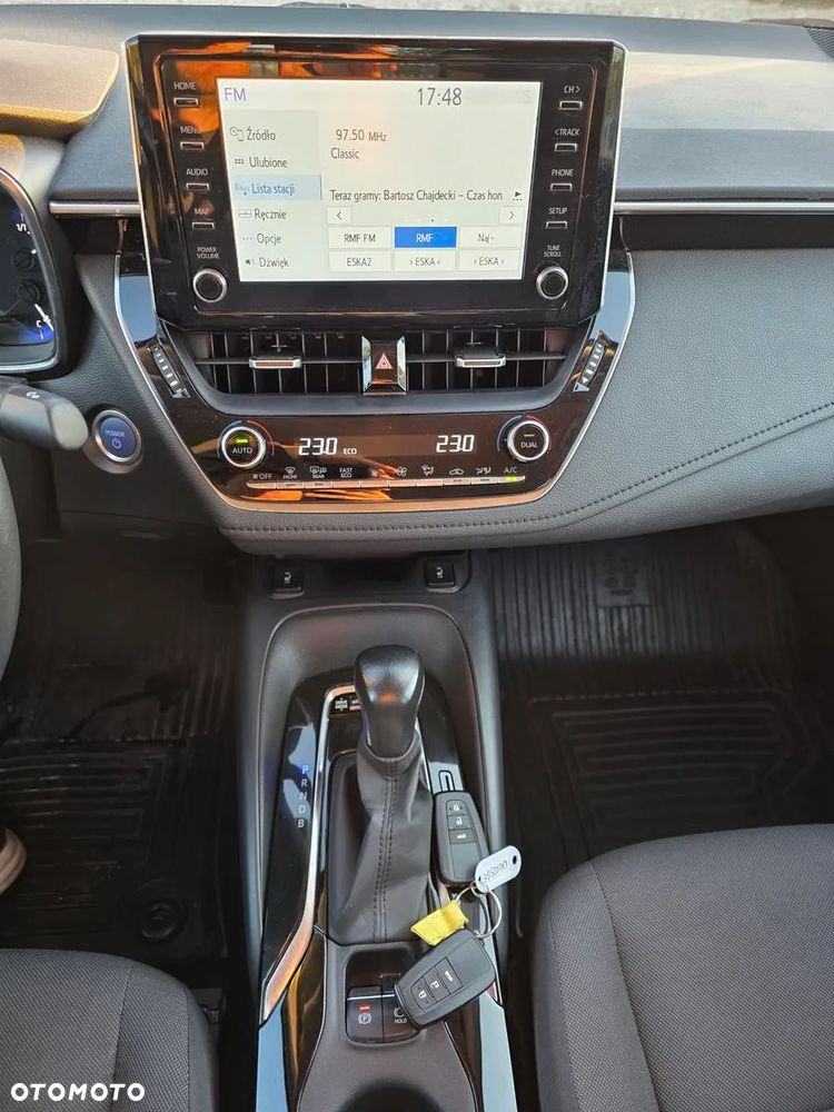 Toyota Corolla 1.8 Hybrid Comfort - 16