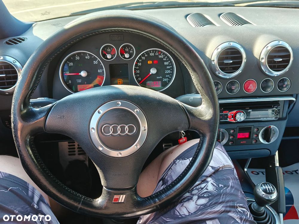 Audi TT Coupé 1.8 T quattro - 19