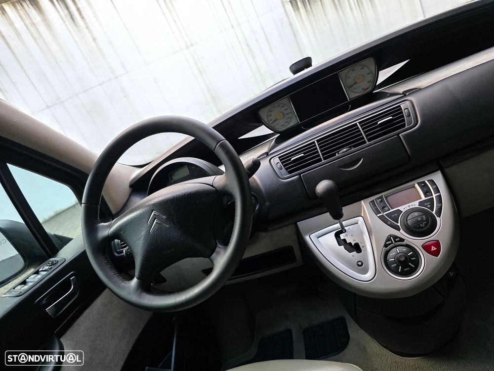 Citroën C8 2.2 HDi 16V Exclusive 7L. Aut. - 39