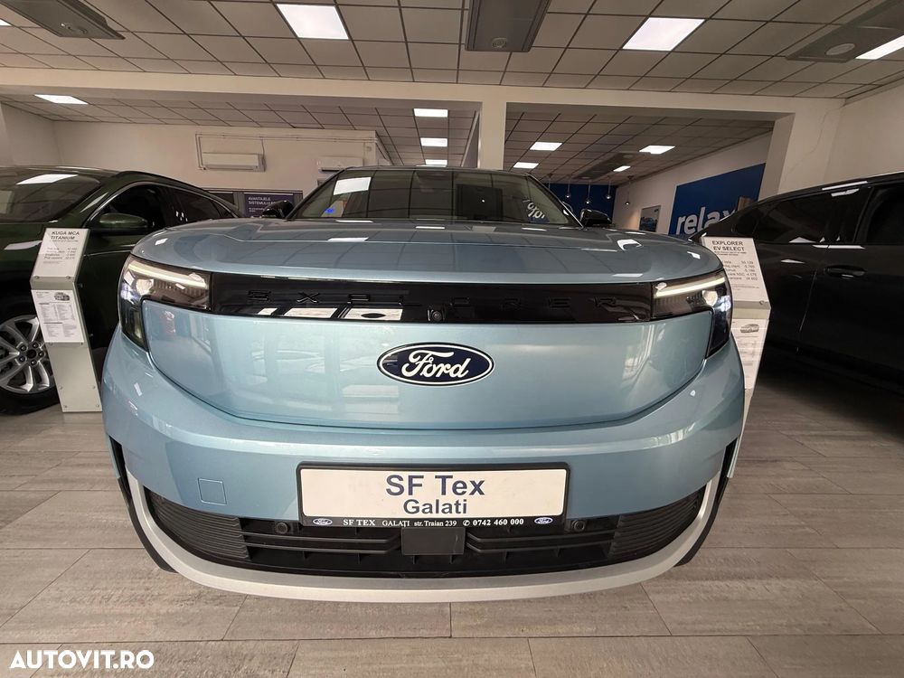 Ford Explorer RWD 77 kWh Extended Range Premium - 11