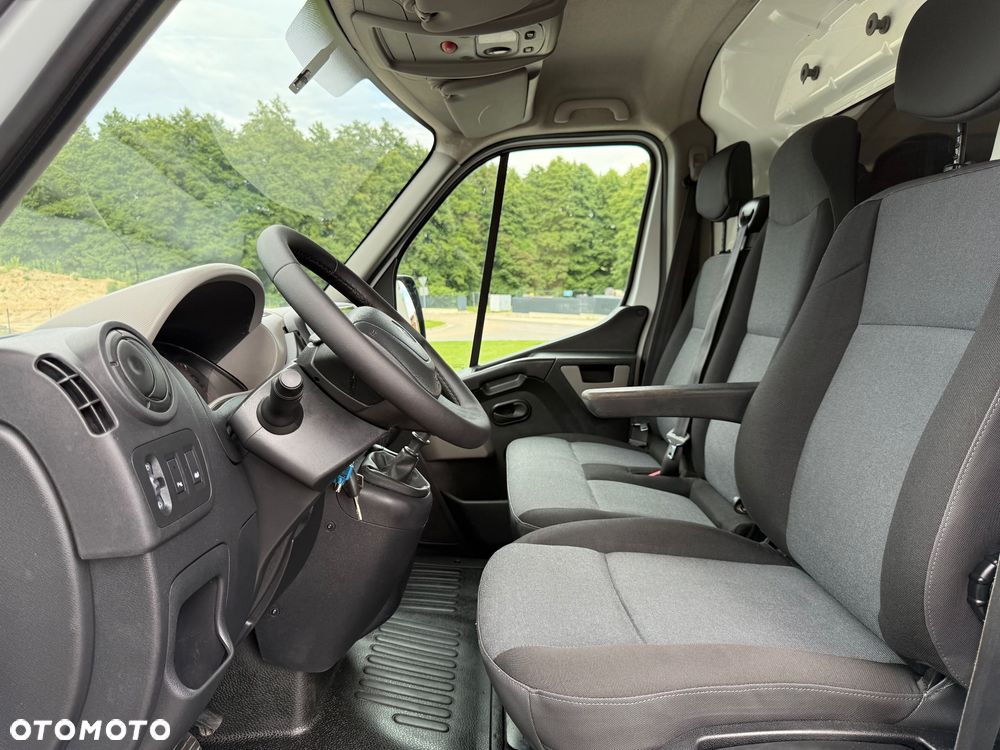 Renault Master - 15