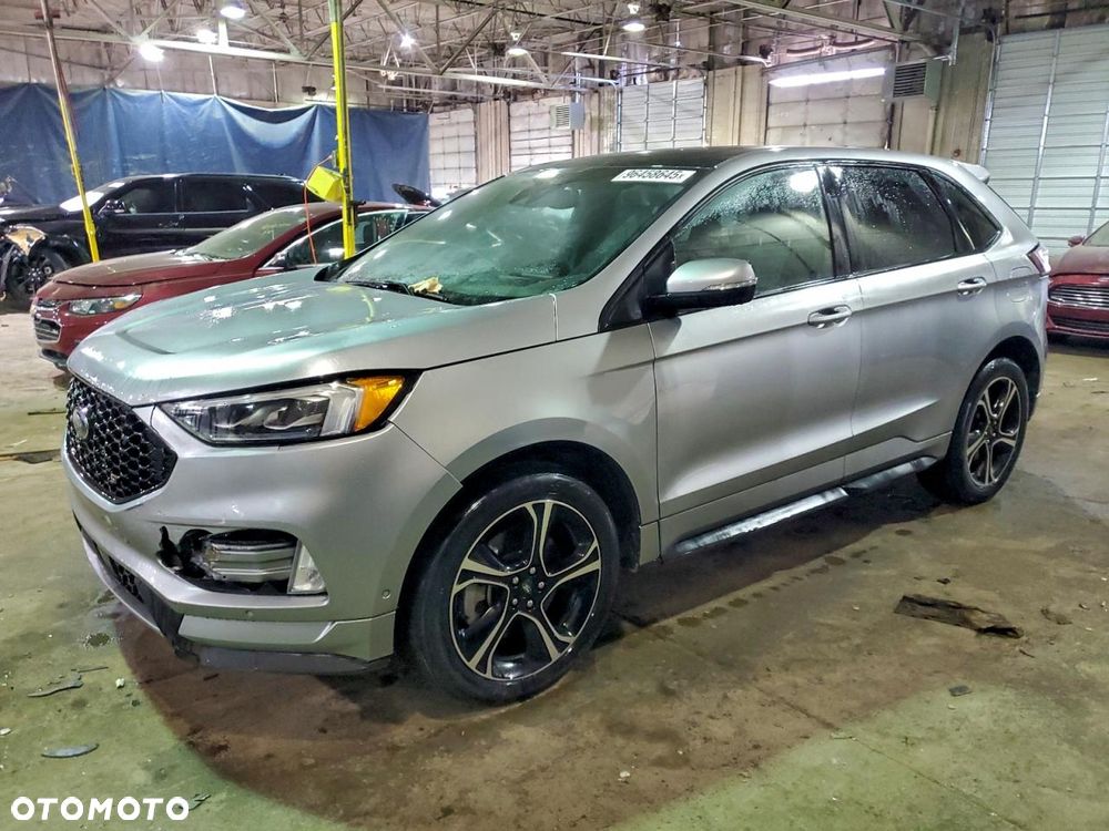 Ford Edge - 2