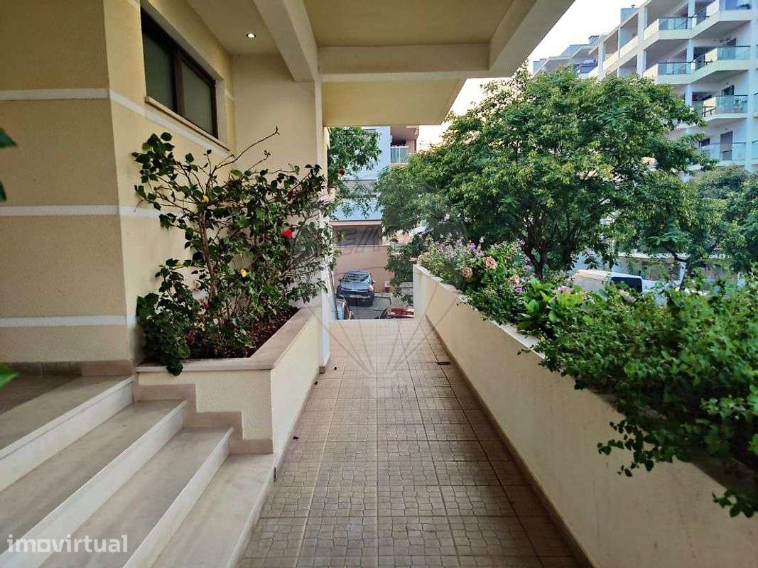 Apartamento T1 para arrendamento - Grande imagem: 2/9