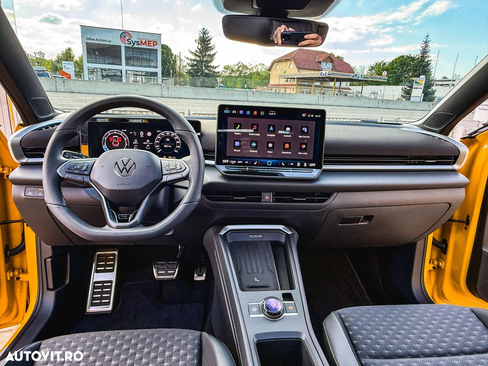 Volkswagen T-Roc 1.5 eTSI 150 CP DSG MHEV R-Line - 22