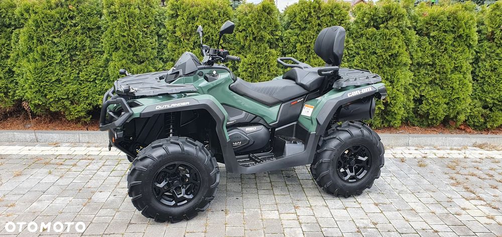 Can-Am Outlander Max - 2