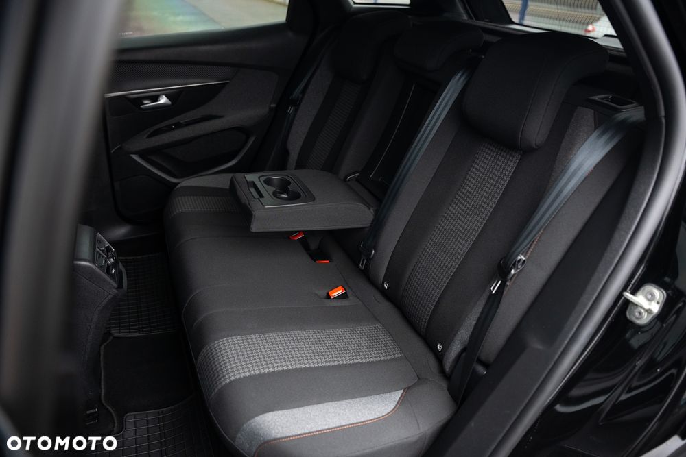 Peugeot 3008 PureTech 130 Stop & Start GPF Active - 35