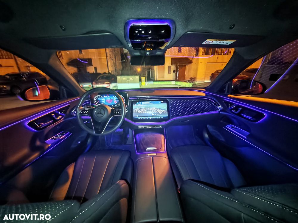 Mercedes-Benz E - 18