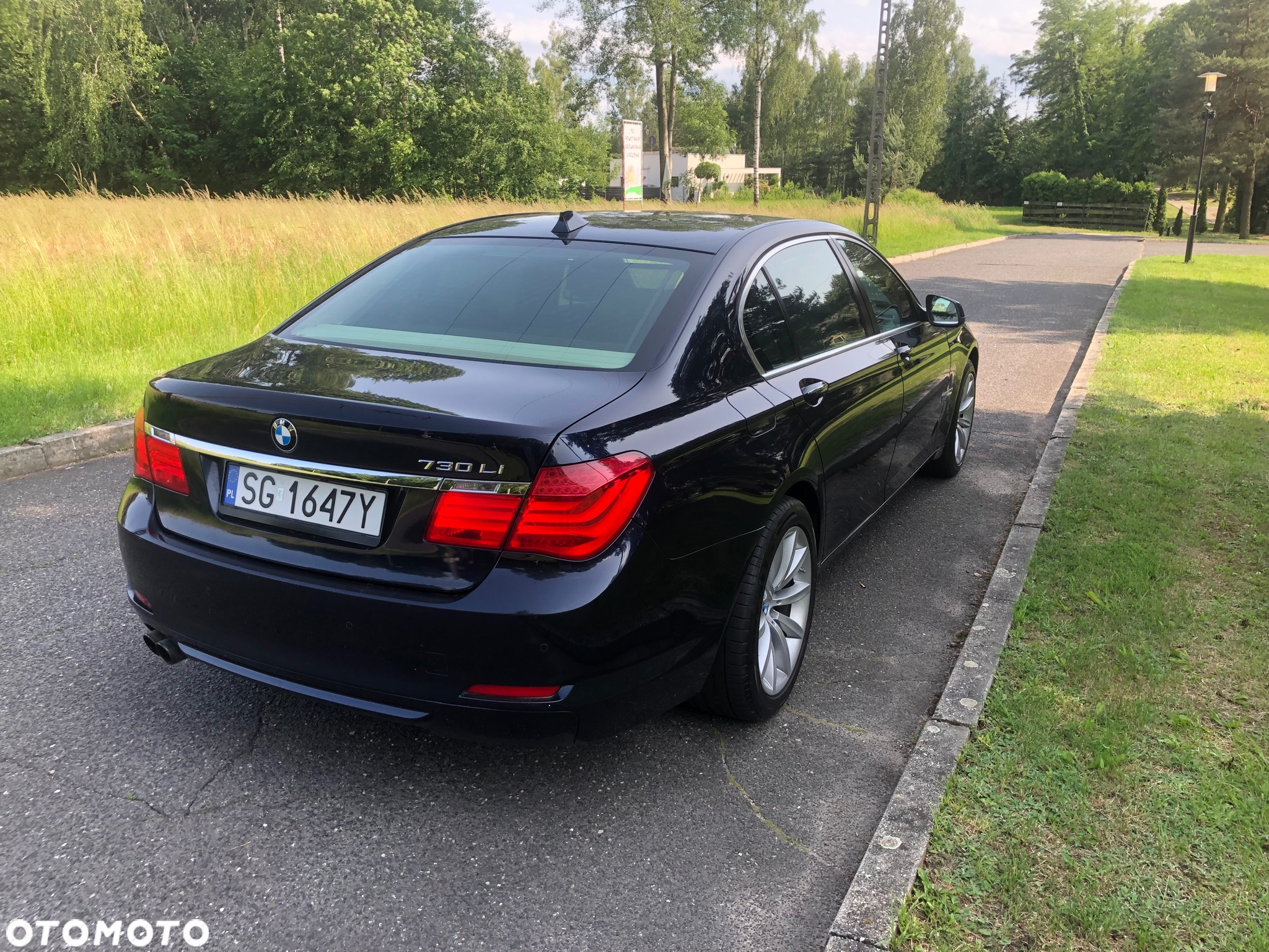 BMW Seria 7 - 12