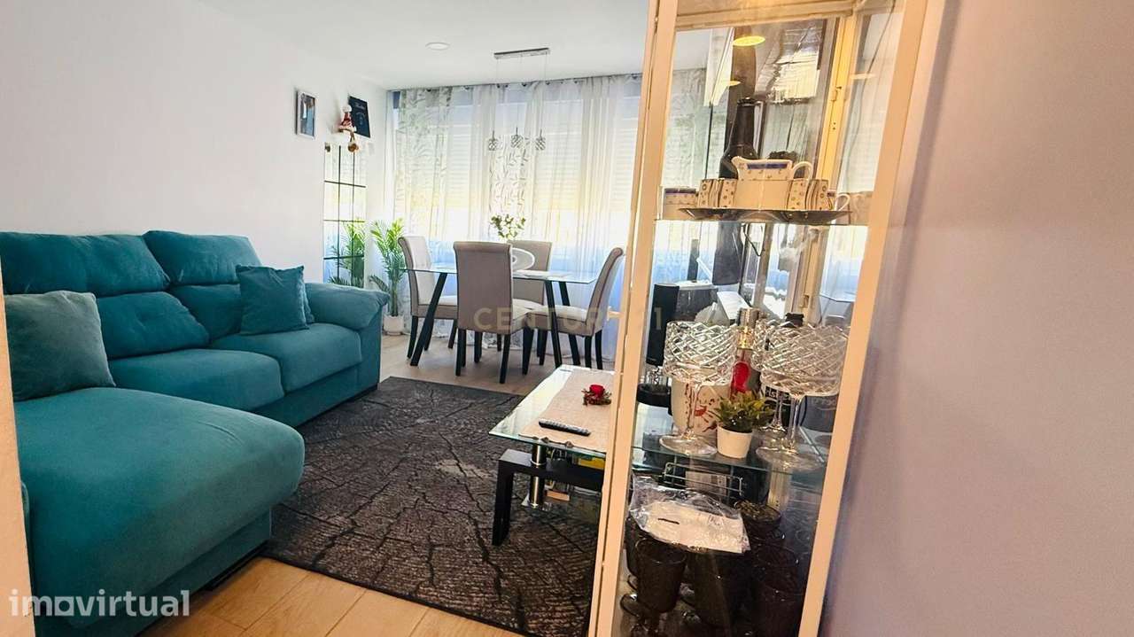 T2 Duplex com Vista Rio - Moita - Grande imagem: 5/22
