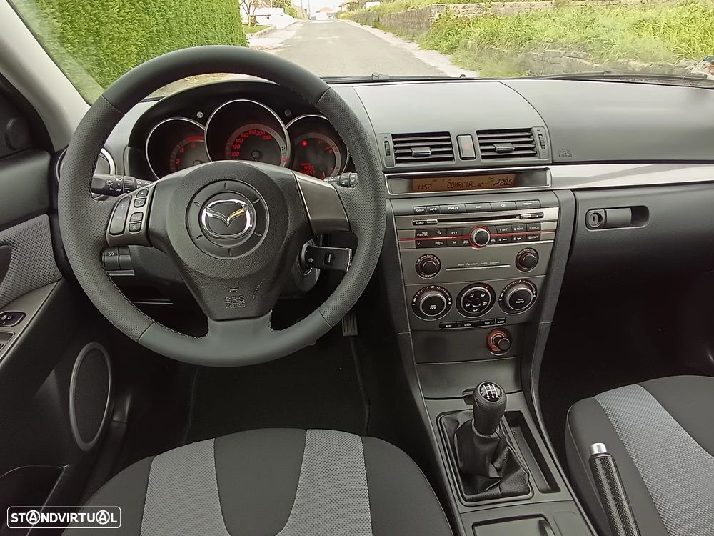 Mazda 3 Hatchback MZR 1.6 CD Sport - 11