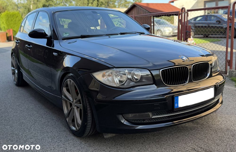 BMW Seria 1 120i - 1