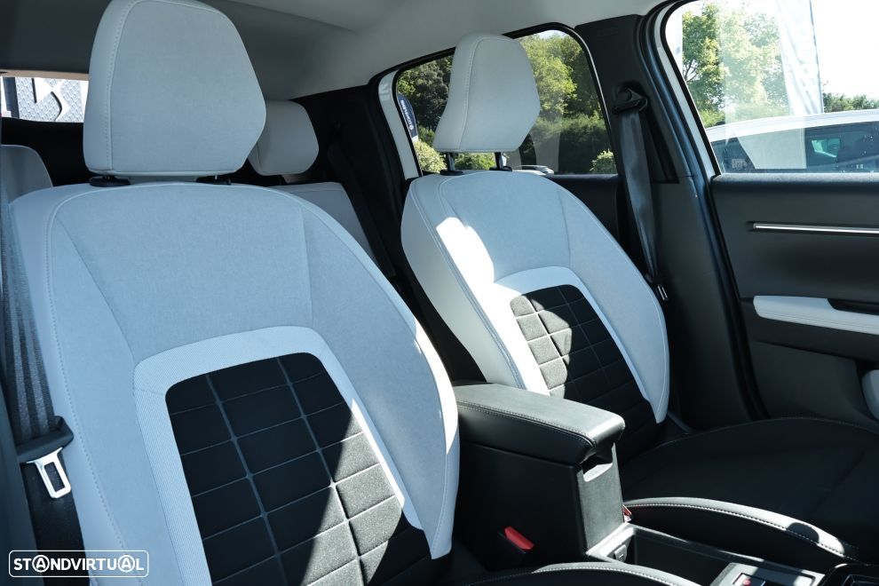 Citroën C3 1.2 Hybrid Max e-DSC6 - 12