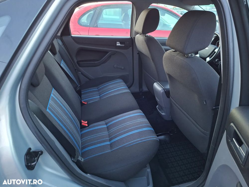 Ford Focus 1.6 TDCi DPF Concept - 12