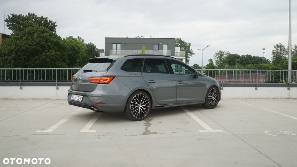 Seat Leon Sportstourer 2.0 TSI Cupra Performance Black S&S 4Drive DSG - 25