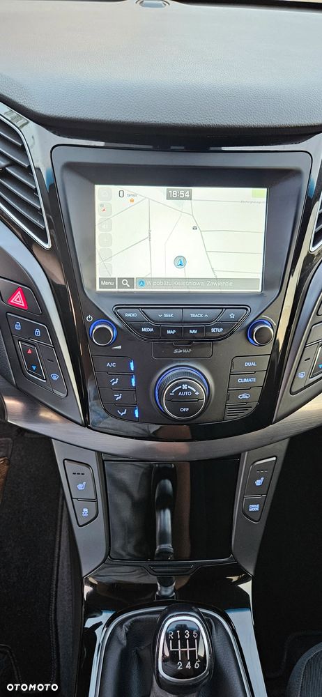 Hyundai i40 Kombi blue 1.6 CRDi Space Plus - 20
