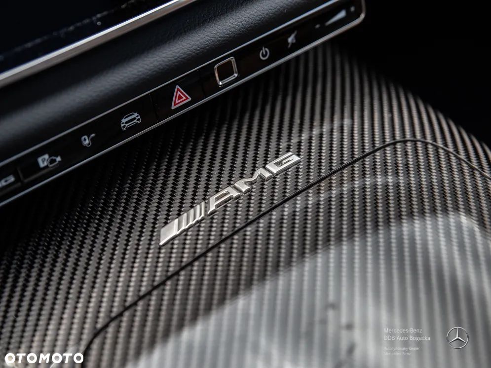 Mercedes-Benz Klasa E ver-amg-53-phev-4maticplus-9g--tronic-tct - 11