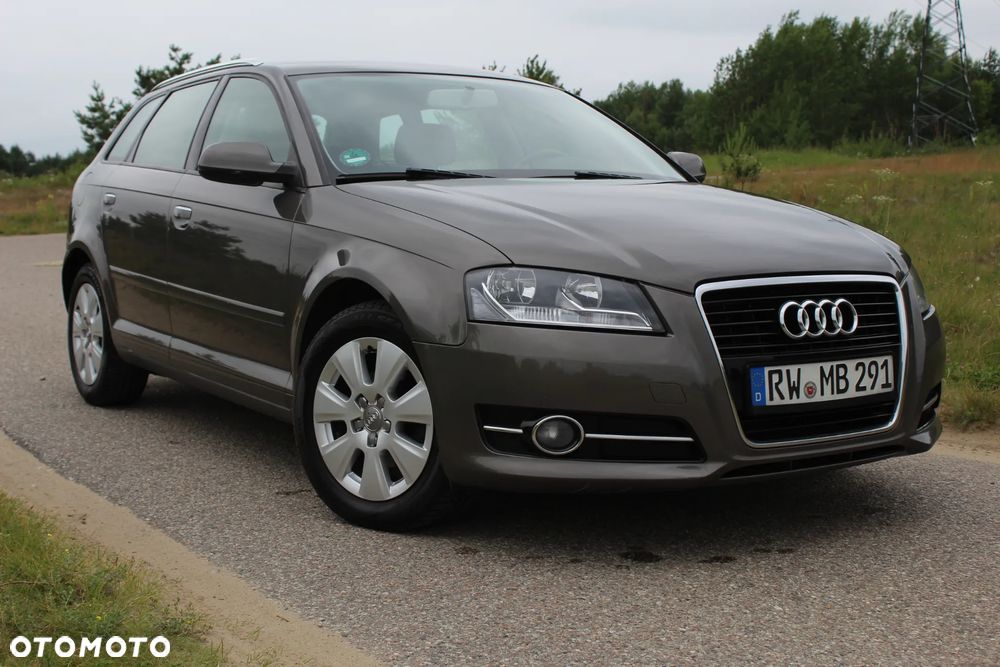 Audi A3 Sportback 1.6 TDI DPF Ambition - 1