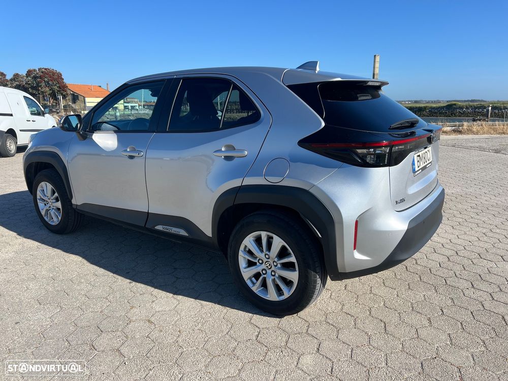 Toyota Yaris Cross 1.5 HDF Comfort Plus - 9