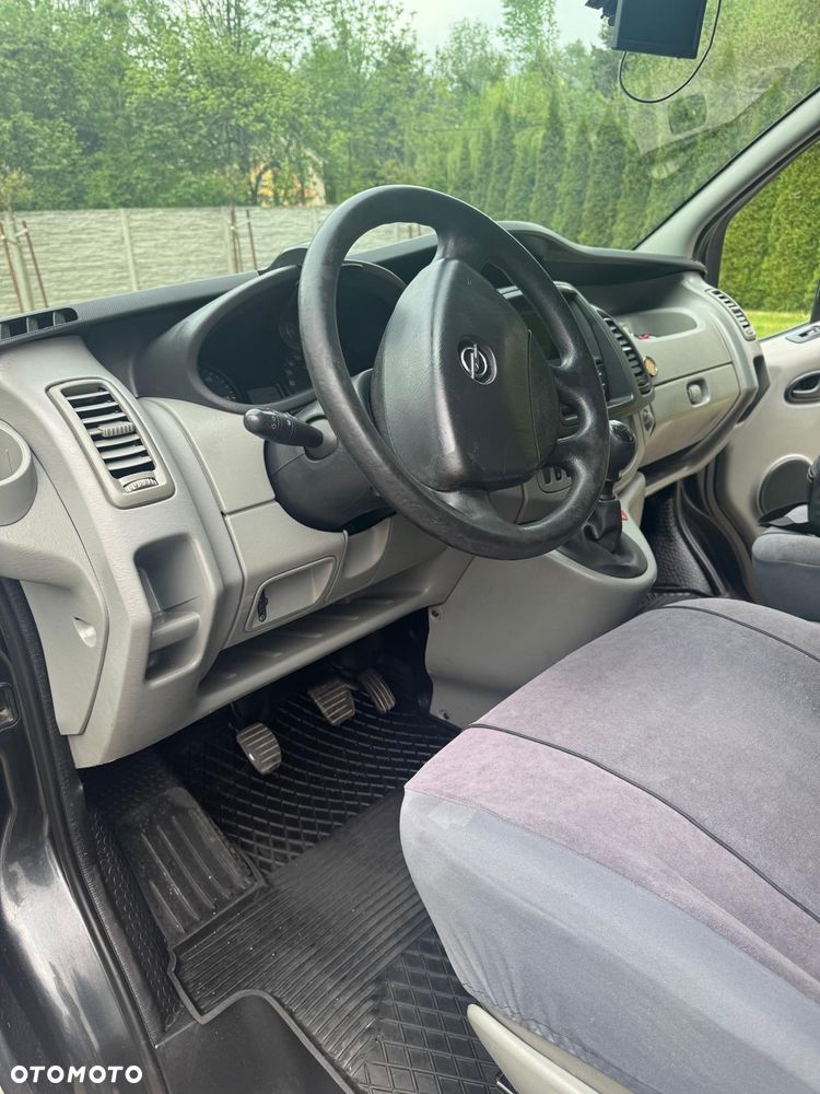 Opel Vivaro - 4