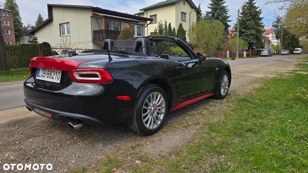 Fiat 124 Spider 1.4 MultiAir Turbo Automatik Lusso - 2