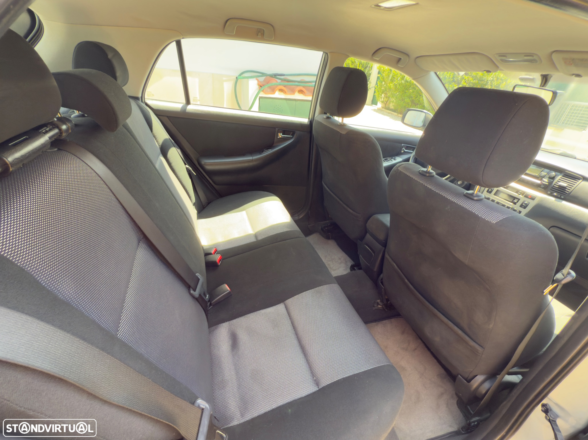 Toyota Corolla 1.4 D-4D - 15