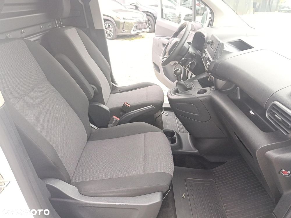 Toyota PROACE CITY - 29