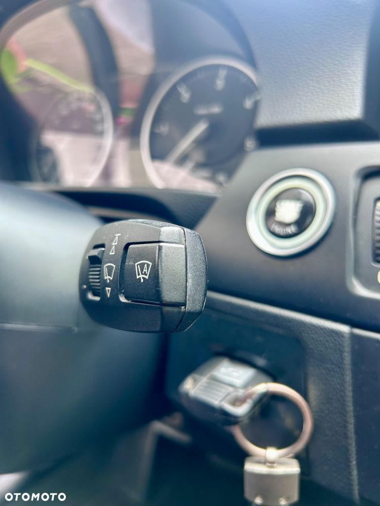 BMW Seria 3 - 29