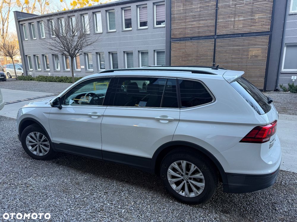 Volkswagen Tiguan Allspace 2.0 TSI 4Mot Highline DSG - 2