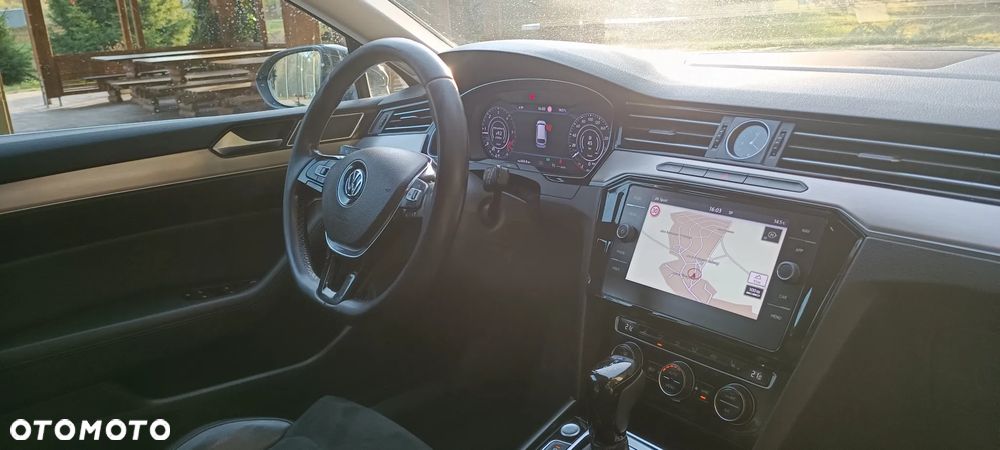 Volkswagen Passat 2.0 TDI SCR Highline DSG - 20