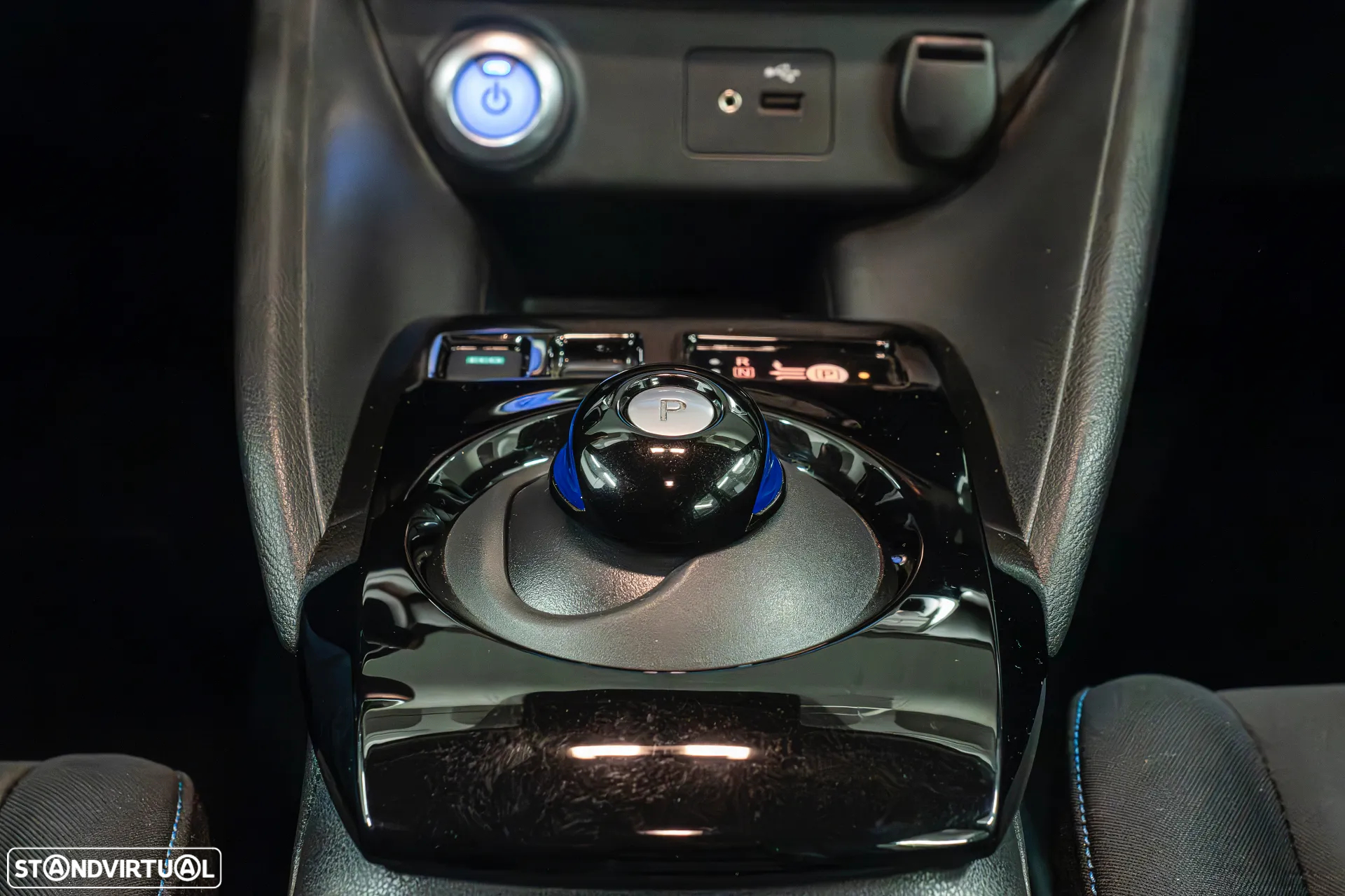 Nissan Leaf 40 kWh N-Connecta - 20