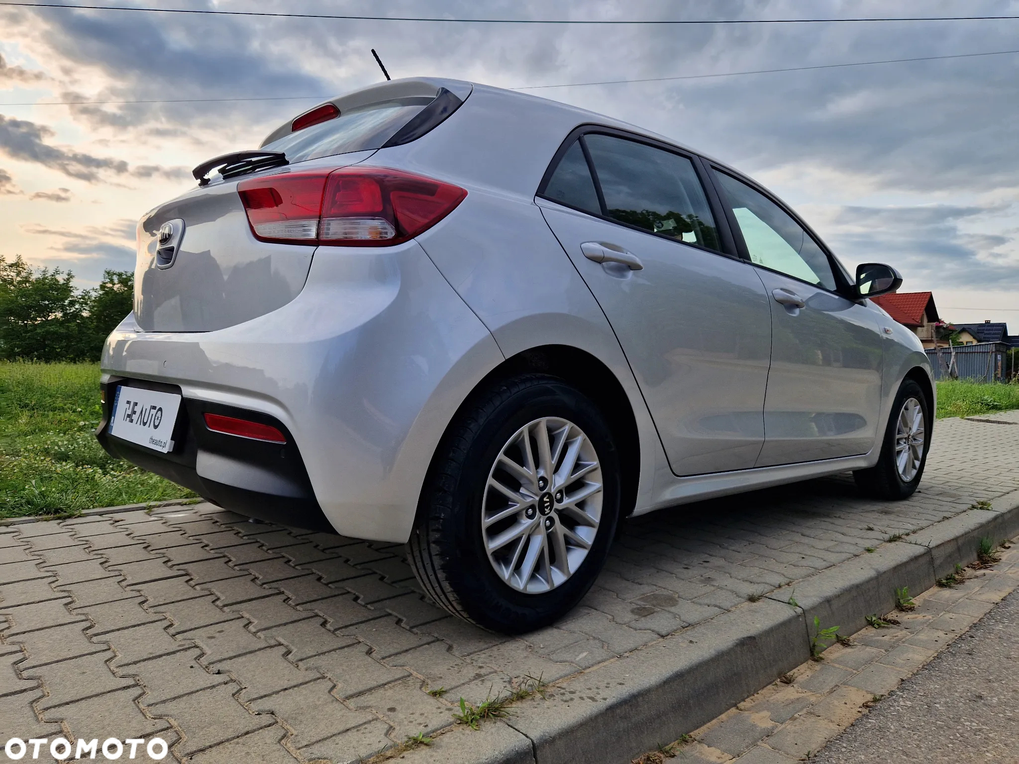 Kia Rio 1.2 XL - 9